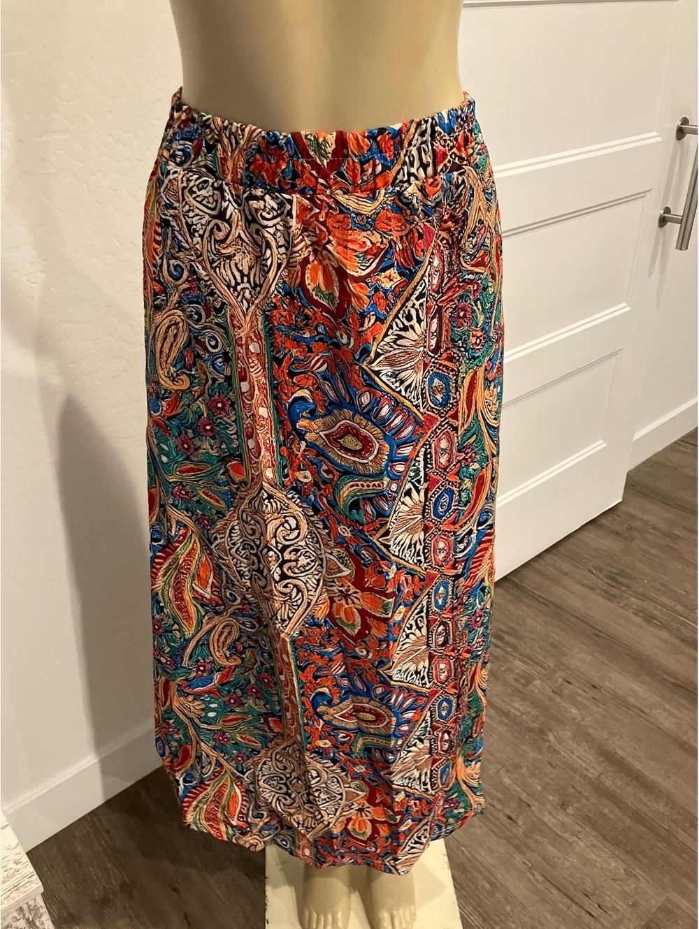 NIB Bohemian Style Multicolor Maxi Skirt with Elastic Waistband and Side Pockets